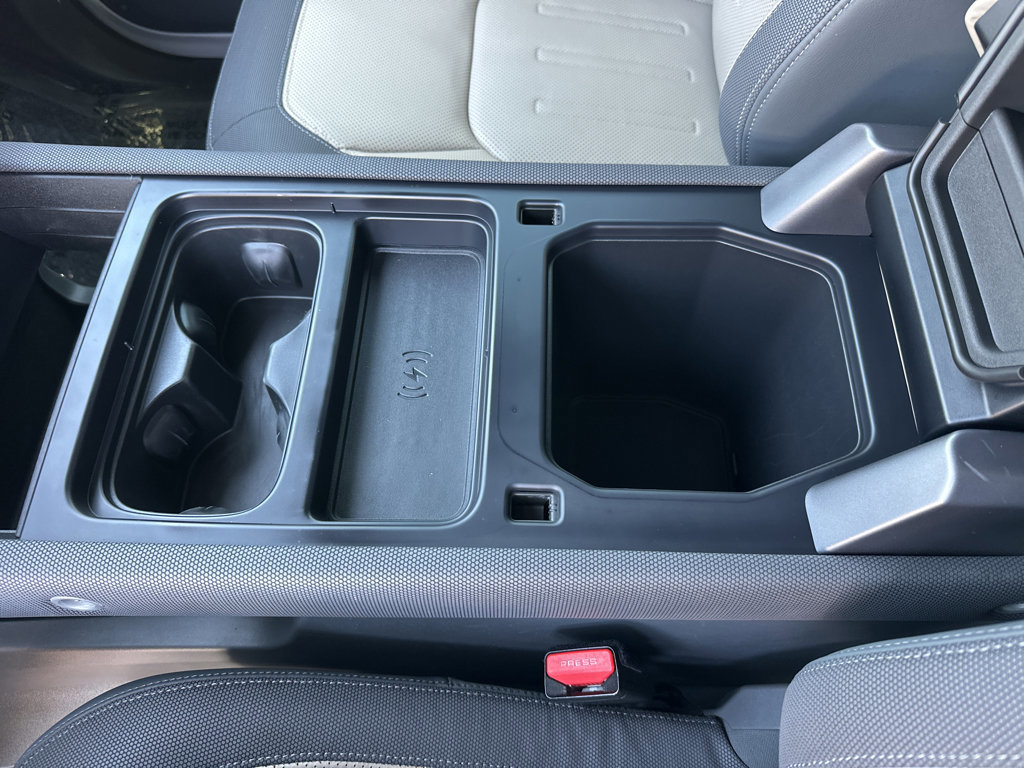 Used 2022 Land Rover Defender 110 X-Dynamic HSE image 28