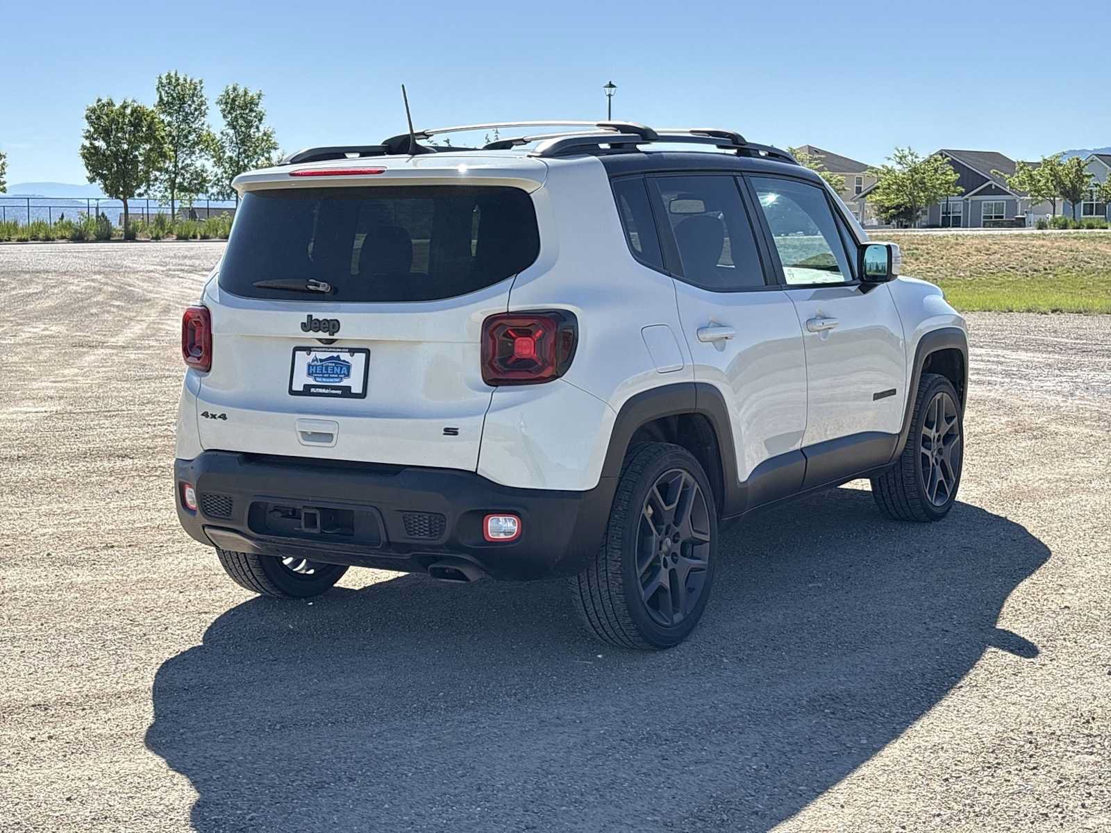 Used 2019 Jeep Renegade Limited w/ Quick Order Package 22P AWD/4WD image 14