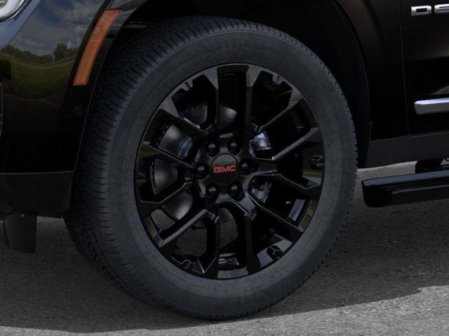 New 2026 GMC Yukon XL Denali w/ Sun & Power Step Package image 9