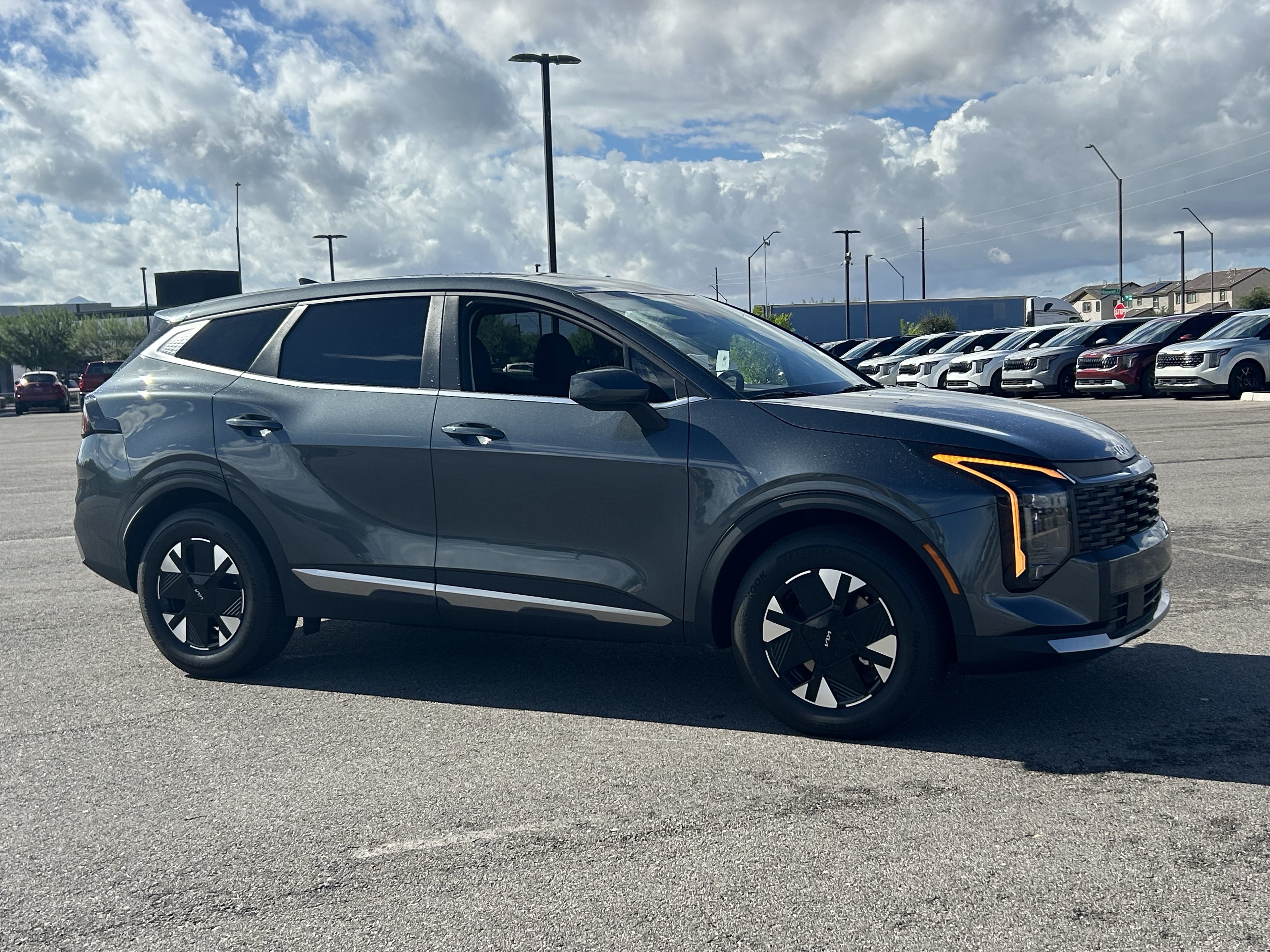 Certified 2026 Kia Sportage LX FWD image 7