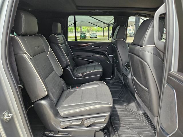 Certified 2024 Cadillac Escalade ESV Premium Luxury image 27