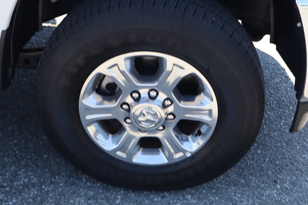 Used 2025 RAM 2500 Big Horn AWD/4WD image 10