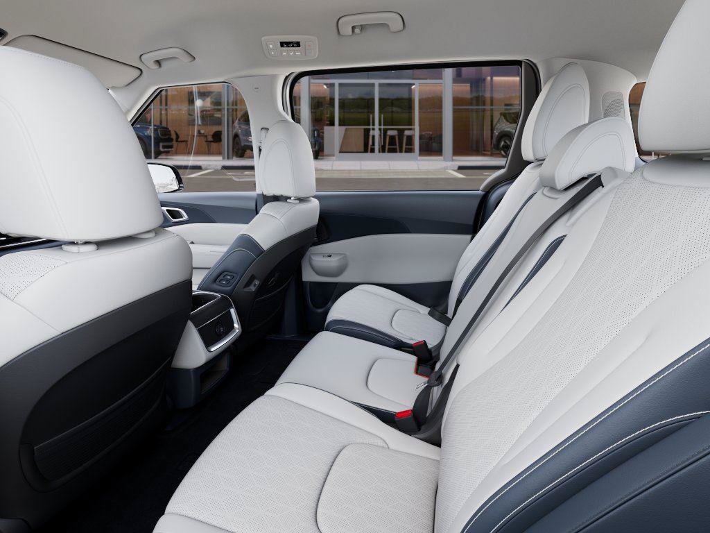 New 2026 Kia Carnival EX FWD image 19
