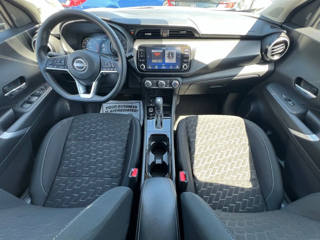 Used 2023 Nissan Kicks SV FWD image 23