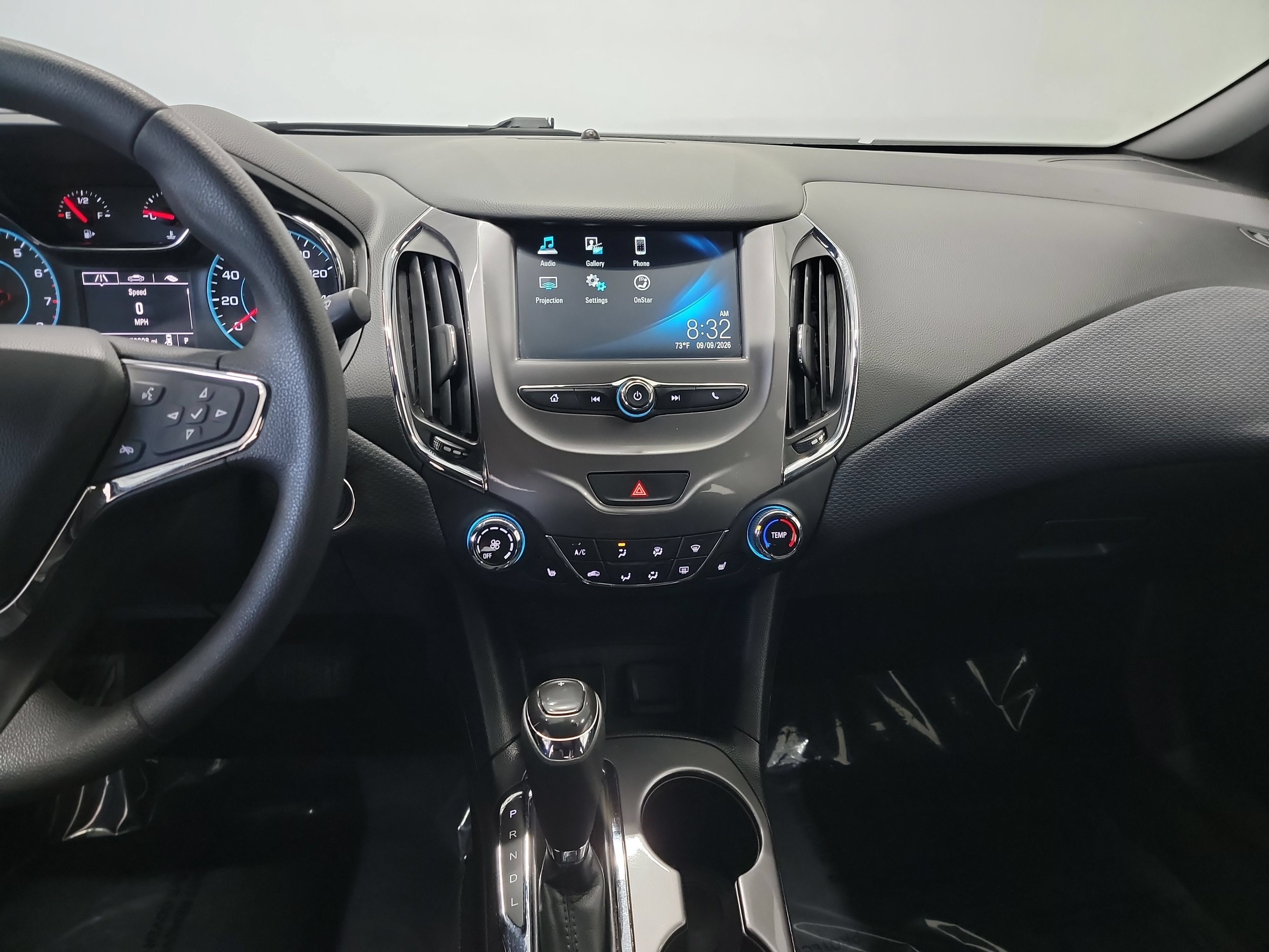 Used 2017 Chevrolet Cruze LT w/ Convenience Package FWD image 20