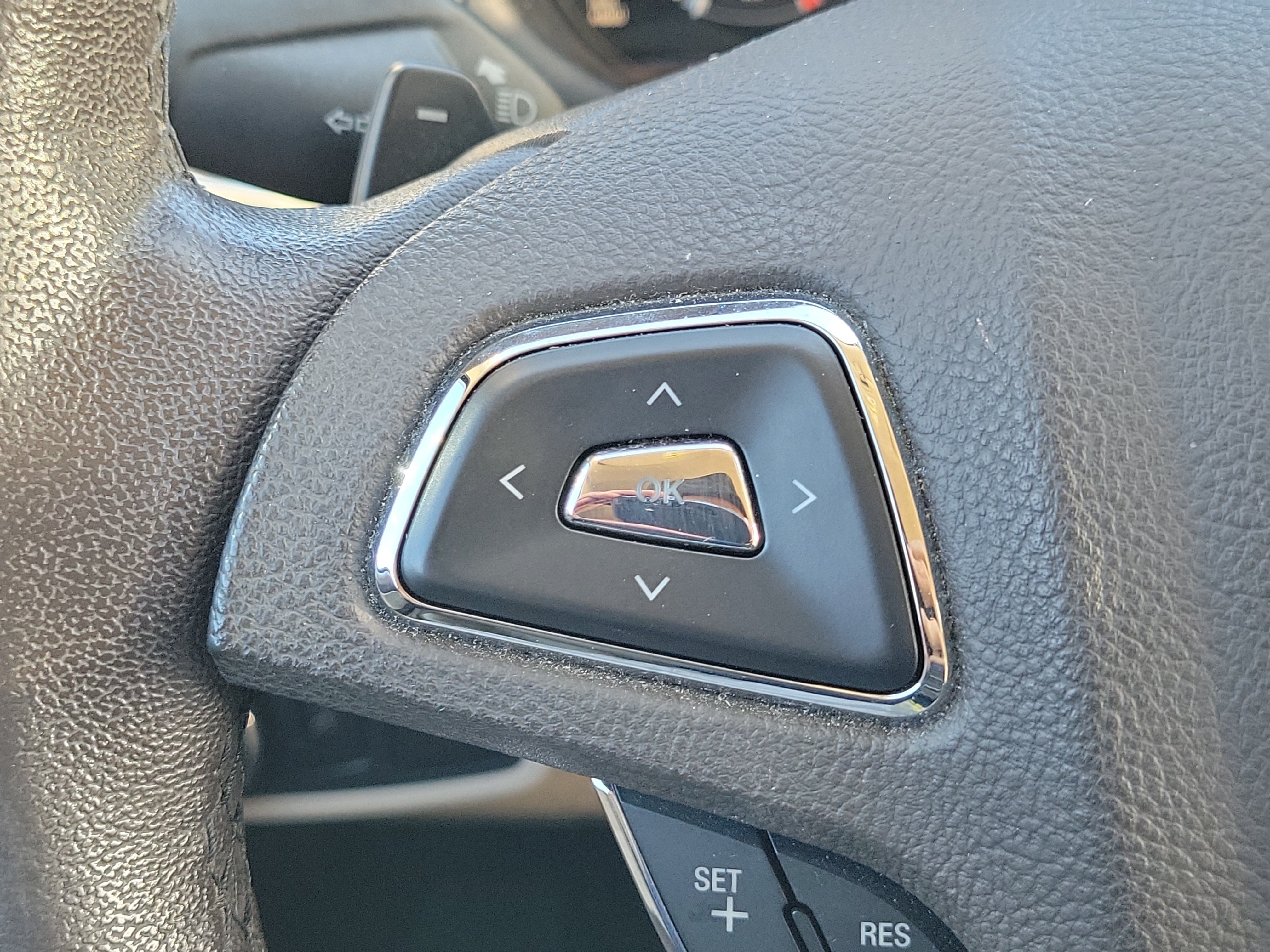 Used 2019 Lincoln MKC Premiere FWD image 22