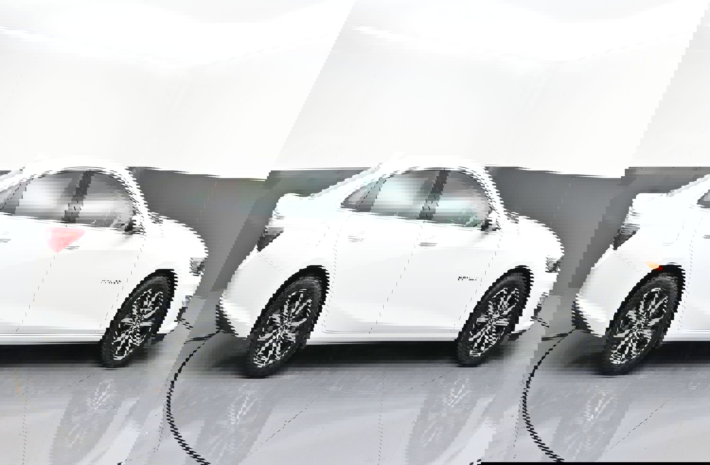 Used 2024 Chevrolet Malibu RS image 8