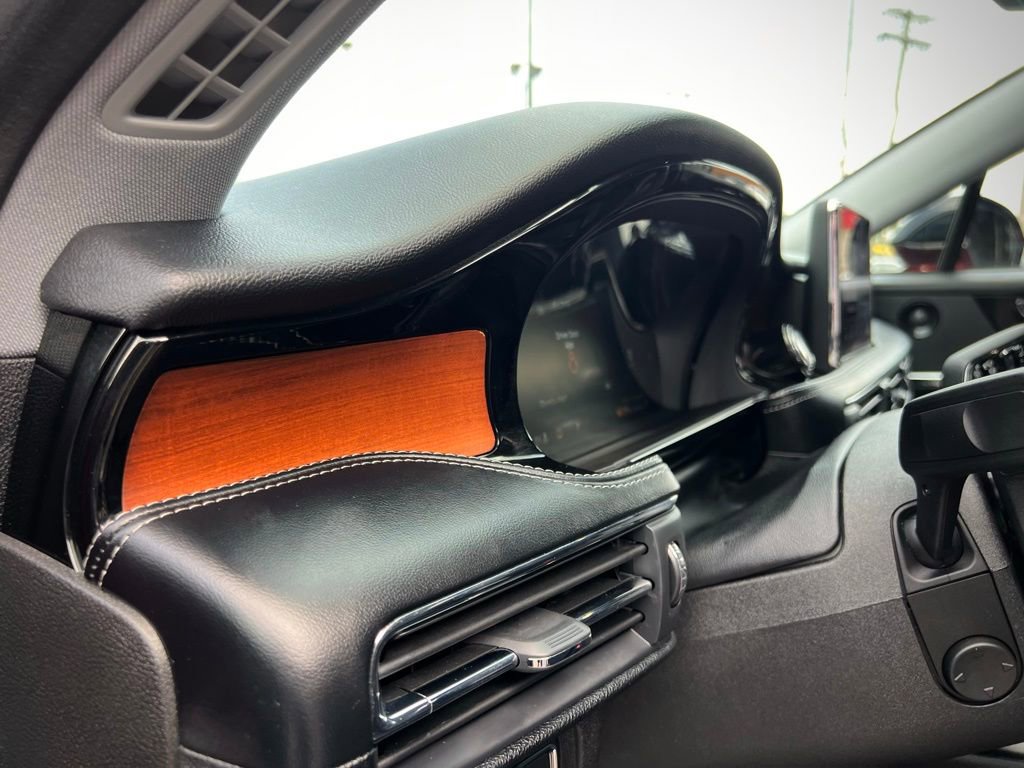 Used 2021 Lincoln Corsair Reserve w/ Elements Package image 35