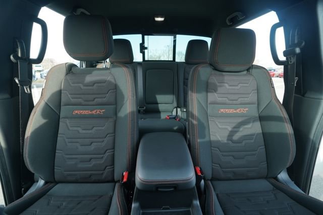 Used 2024 Nissan Frontier PRO-4X w/ Technology Package image 33