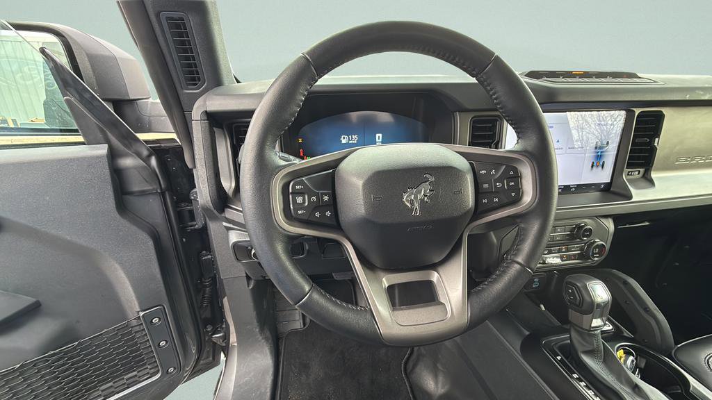 Certified 2025 Ford Bronco Badlands image 27