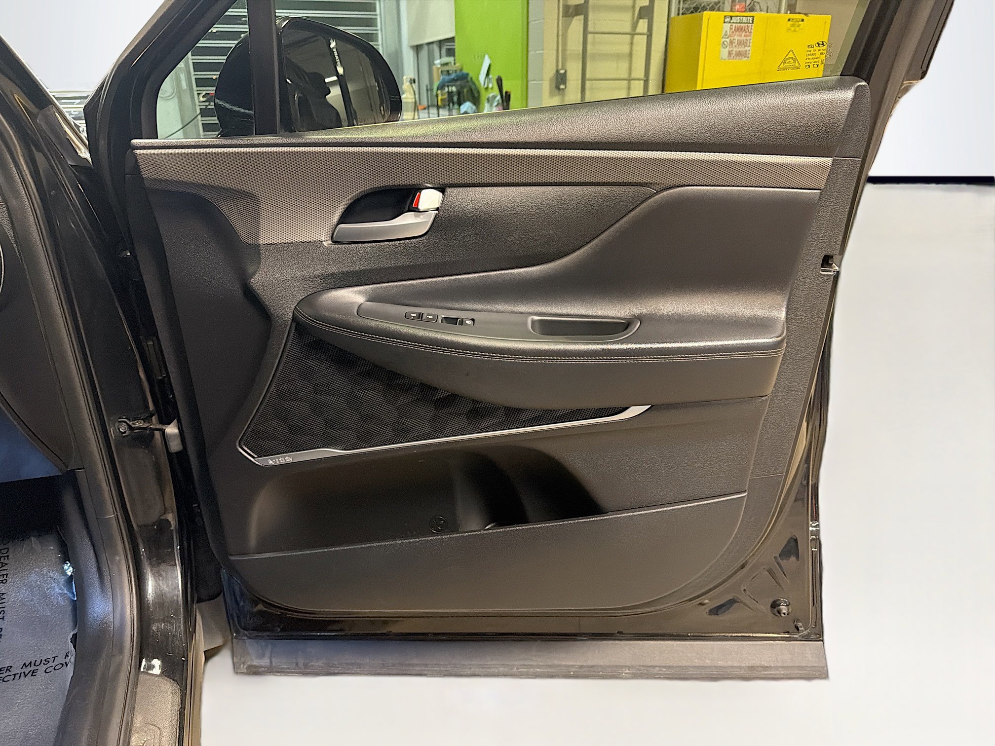 Used 2020 Hyundai Santa Fe SEL w/ Cargo Package image 34