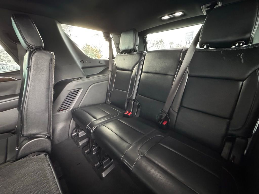 Used 2021 GMC Yukon SLE image 23