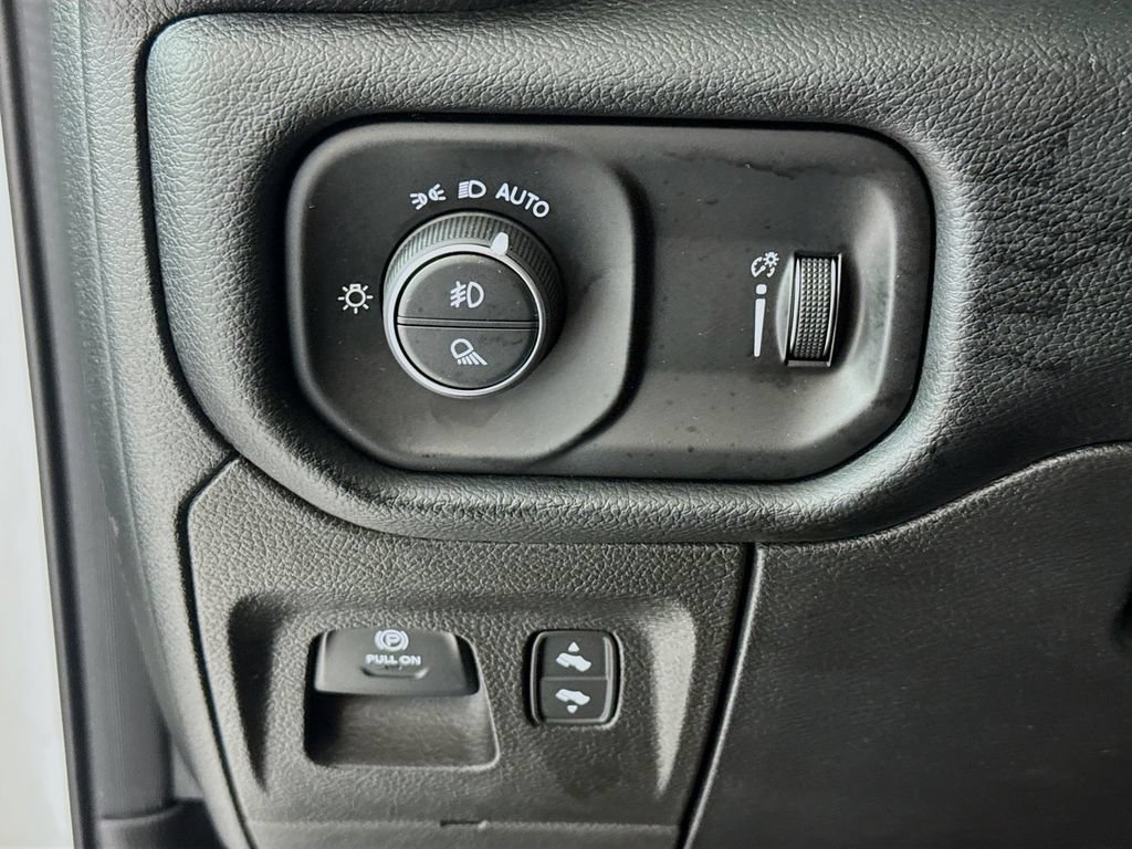 Used 2022 RAM 1500 Sport w/ Rebel Level 2 Equipment Group AWD/4WD image 10