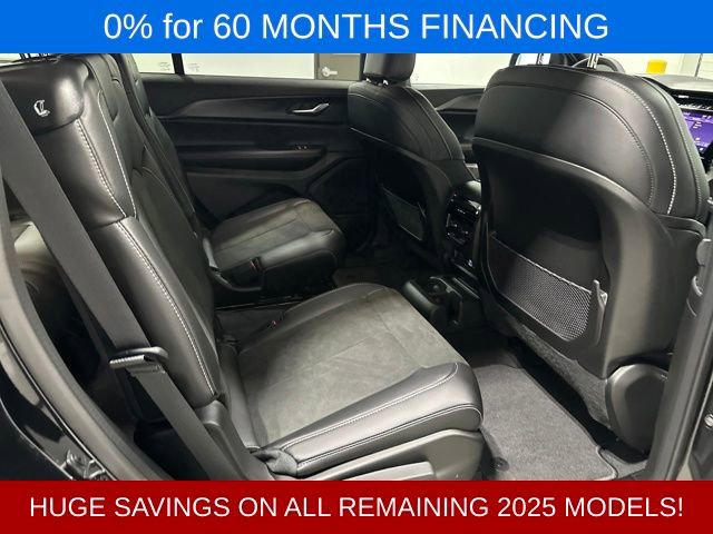 New 2025 Jeep Grand Cherokee L Altitude image 11