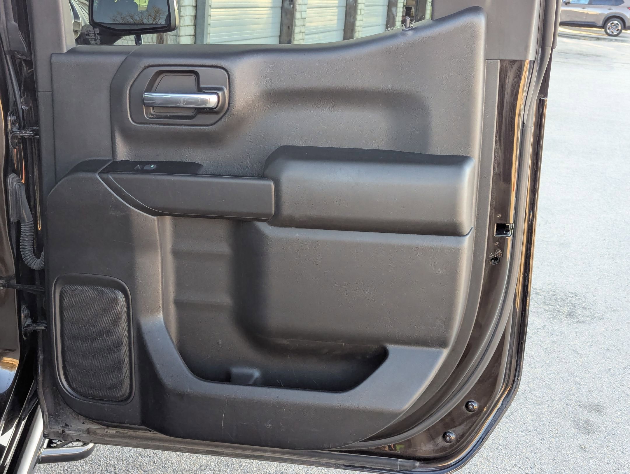 Used 2019 Chevrolet Silverado 1500 LT w/ Texas Edition image 25