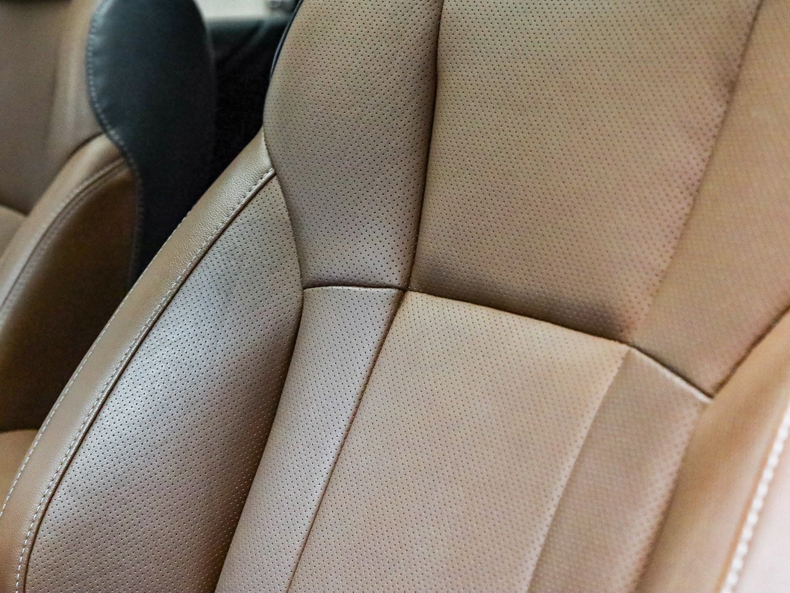 Used 2022 Subaru Outback Touring image 23