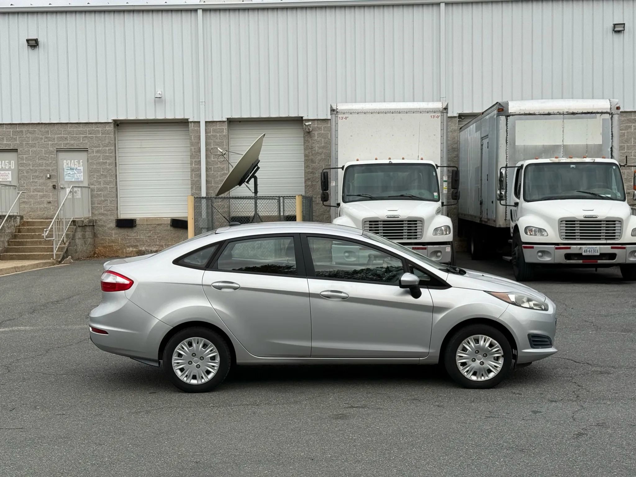 Used 2017 Ford Fiesta S image 11