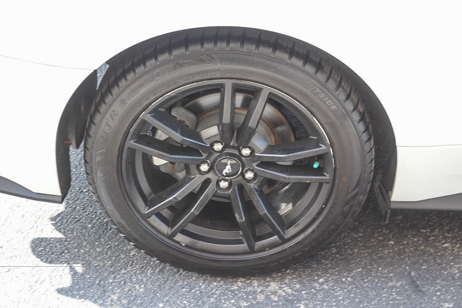 Used 2016 Ford Mustang Premium RWD image 11