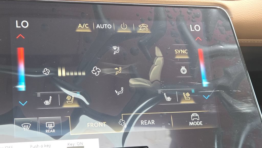 New 2027 INFINITI QX80 Luxe w/ Cargo Package AWD/4WD image 23