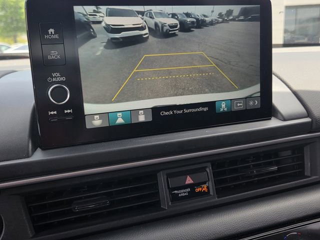 Used 2023 Honda Pilot Touring image 12