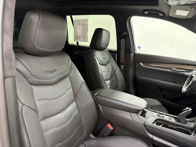 Certified 2025 Cadillac XT6 Sport w/ Platinum Package image 24