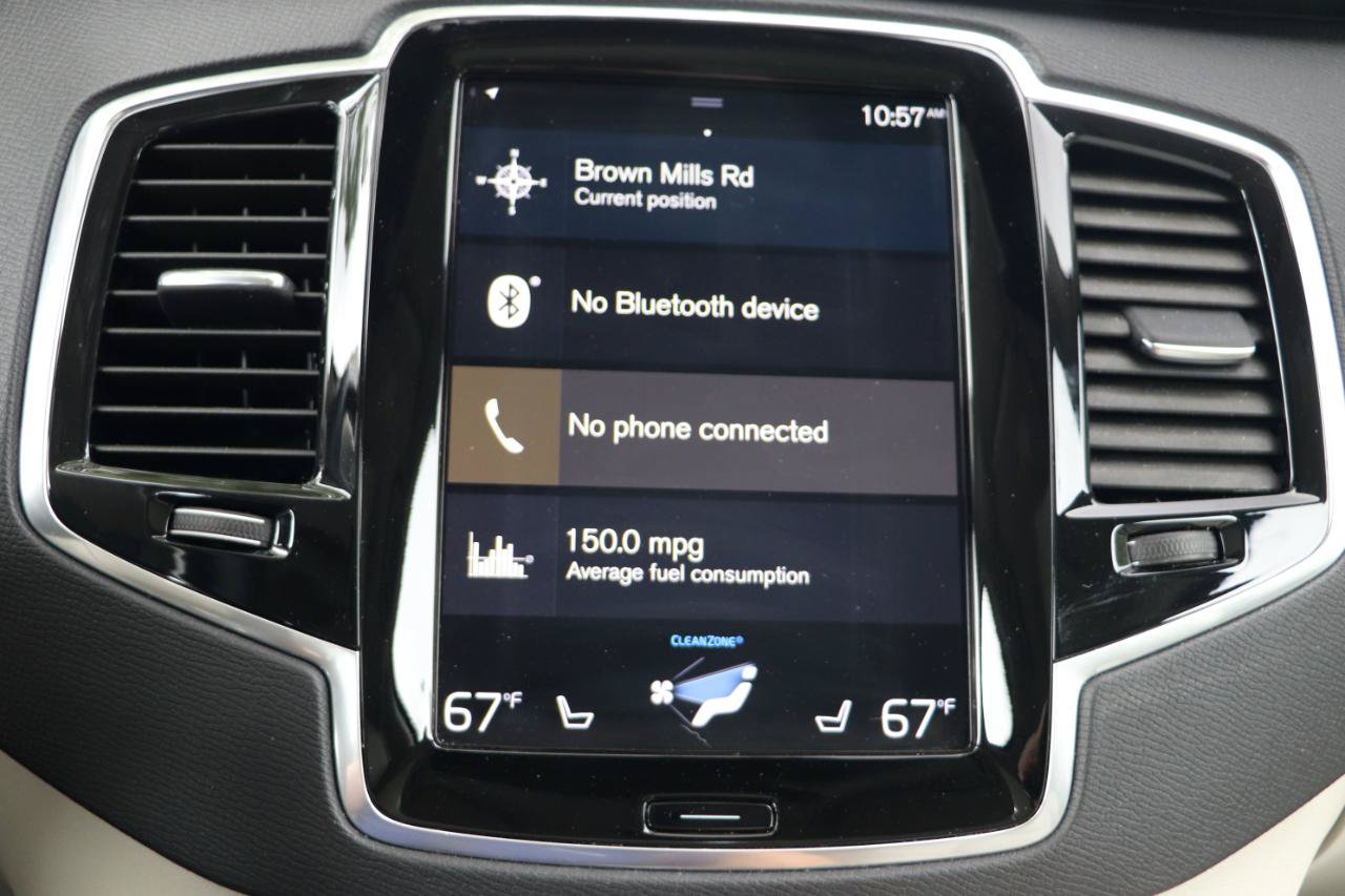 Used 2022 Volvo XC90 T6 Momentum AWD/4WD image 19