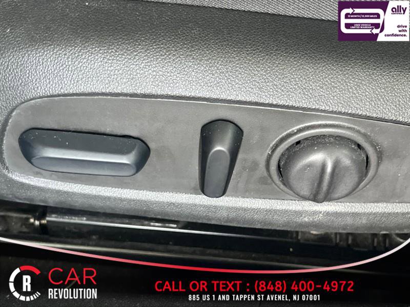 Used 2023 Chevrolet Malibu LT image 26