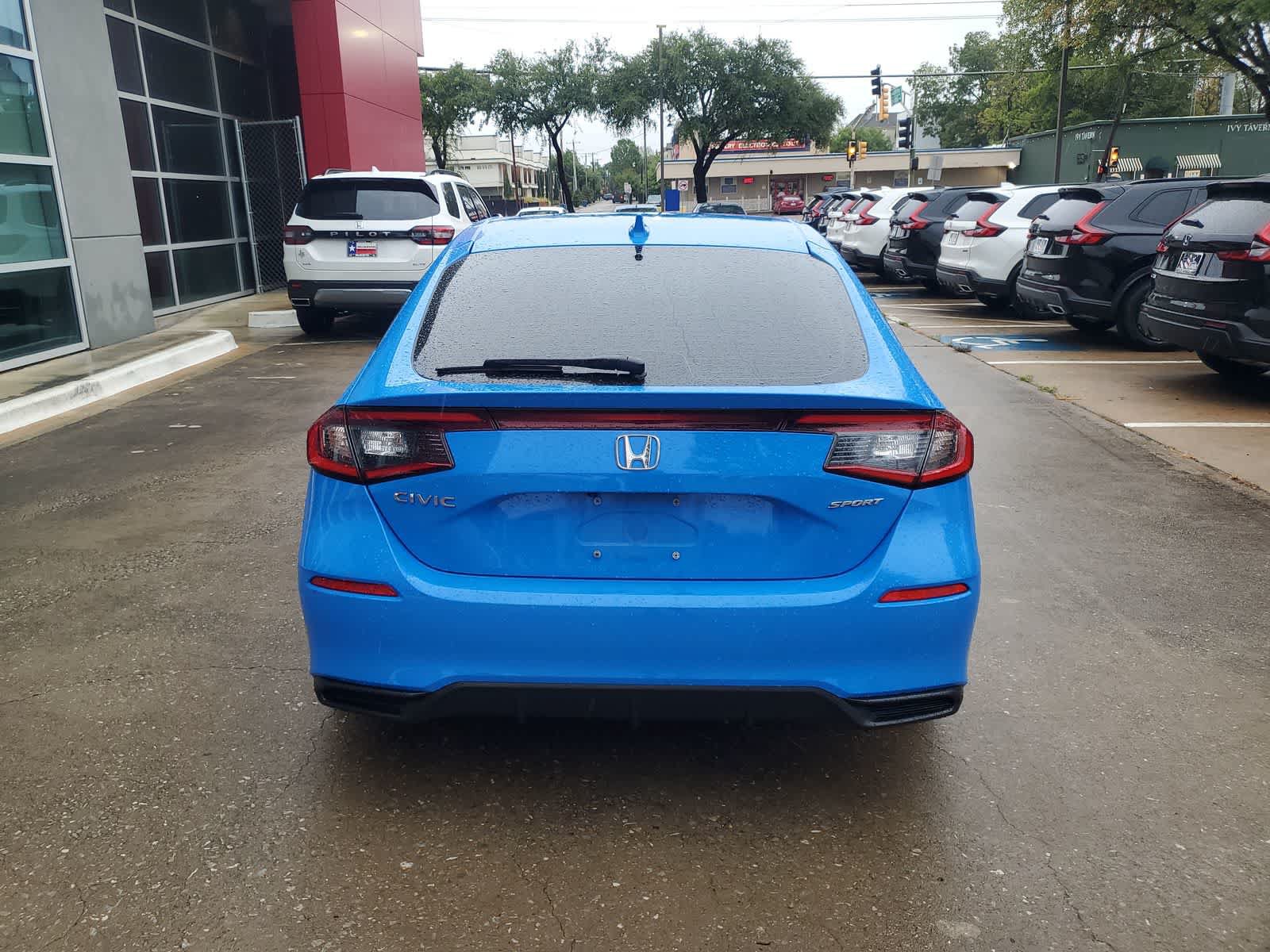 Used 2024 Honda Civic Sport image 5