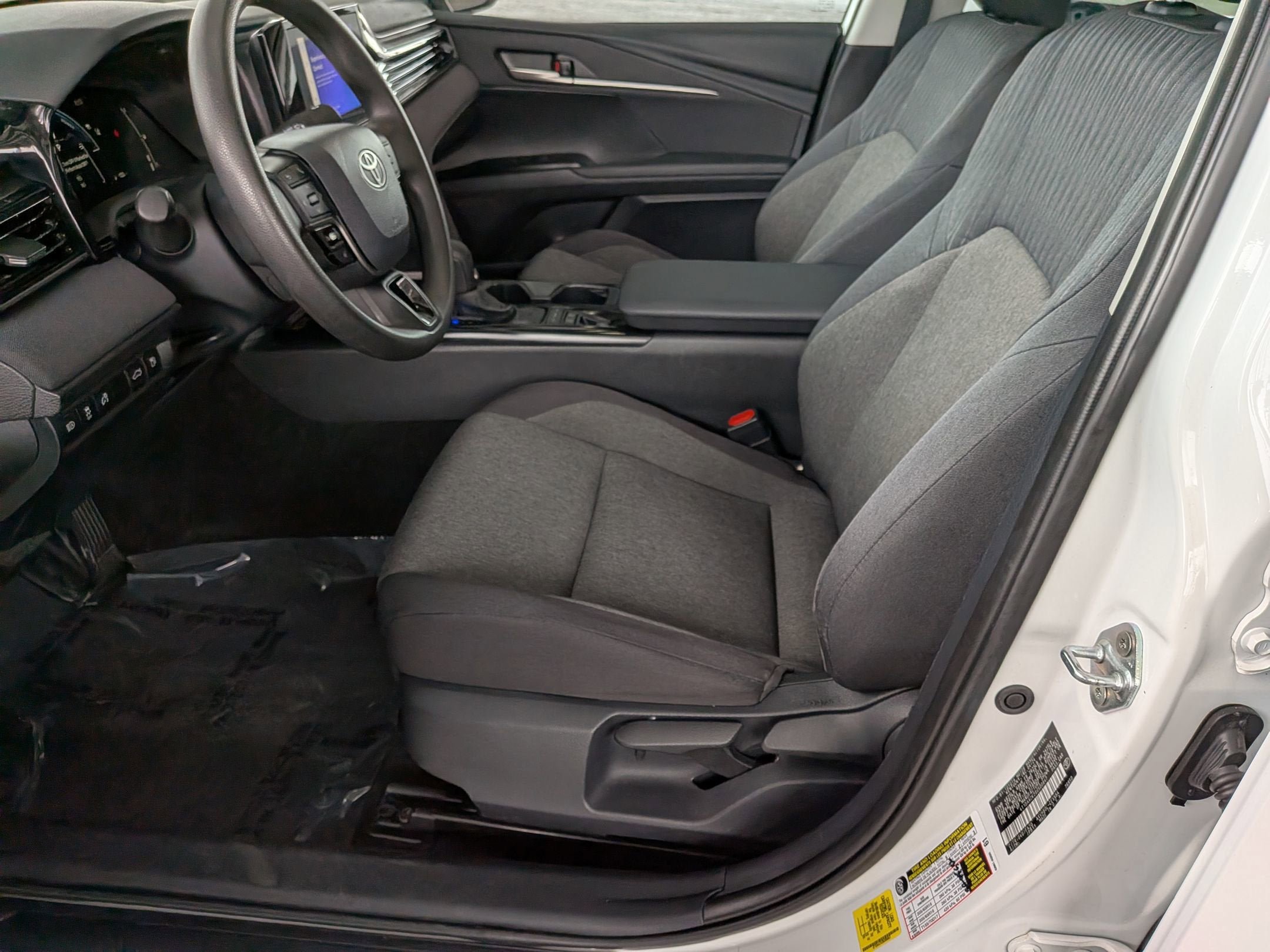 Certified 2025 Toyota Camry LE FWD image 11