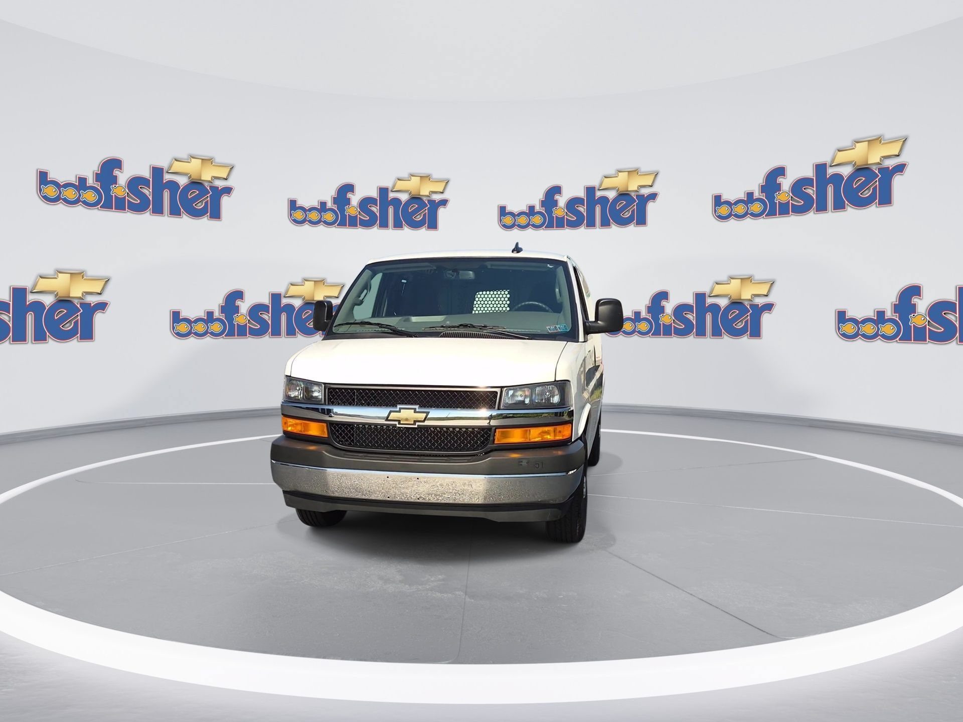 Used 2025 Chevrolet Express 2500 w/ Driver Convenience Package RWD image 8