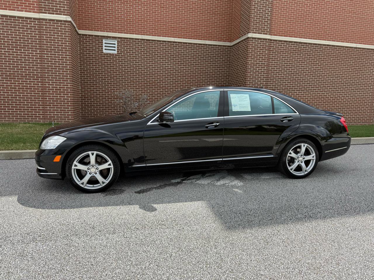 Used 2013 Mercedes-Benz S 550 4MATIC image 6