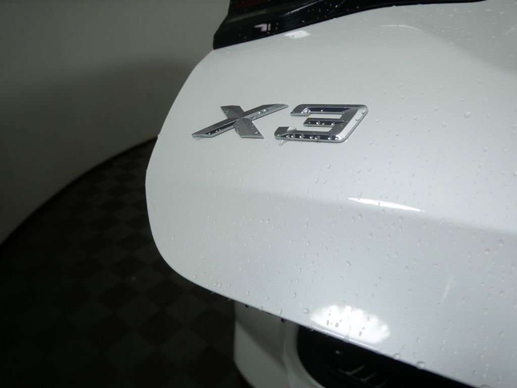 Used 2023 BMW X3 xDrive30i image 6