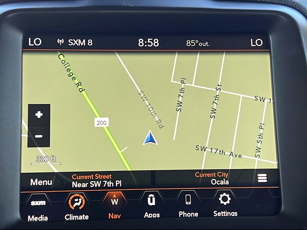 Used 2023 Jeep Renegade Trailhawk AWD/4WD image 18