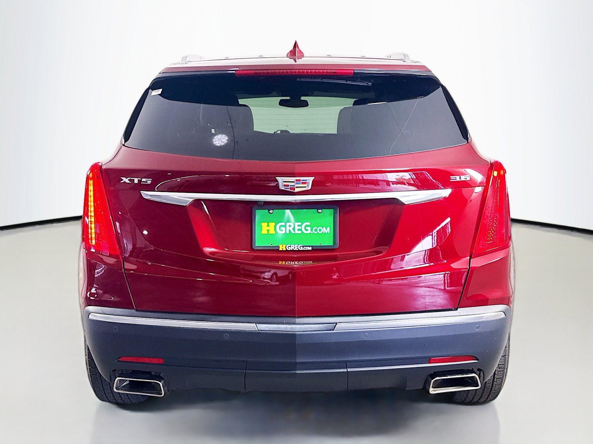 Used 2018 Cadillac XT5 Luxury FWD image 8