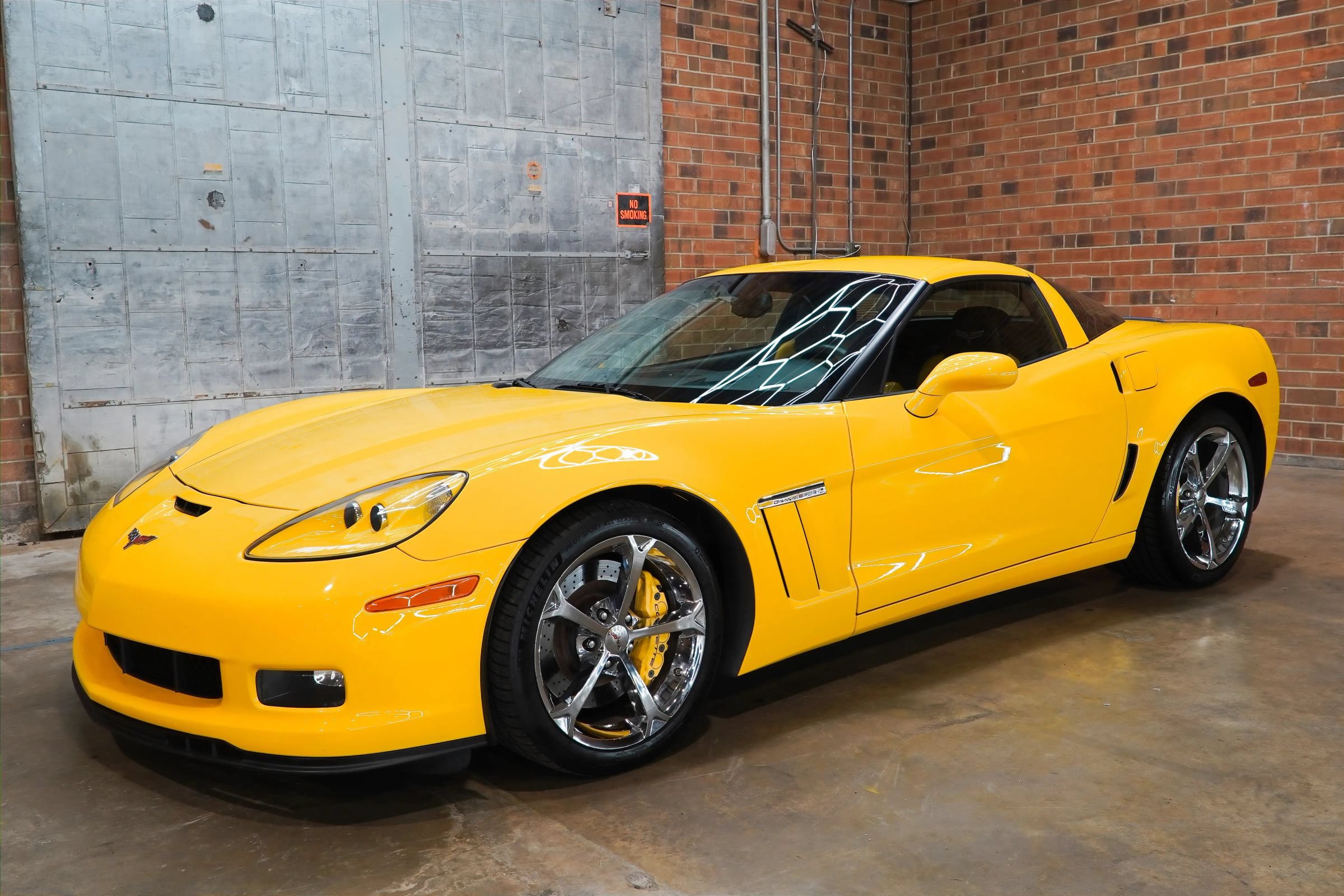 Used 2013 Chevrolet Corvette Grand Sport w/ 3LT Preferred Equipment Group RWD image 7