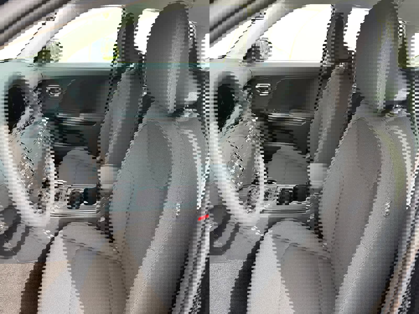 New 2026 Kia K4 LXS image 9