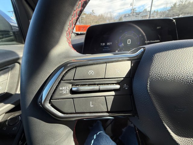 Certified 2025 Chevrolet Equinox RS w/ Safety and Technology Package image 17