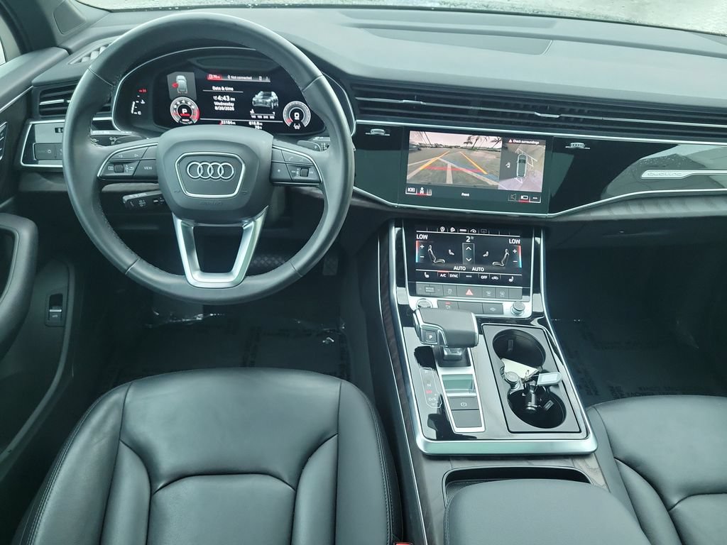 Used 2022 Audi Q7 3.0T Premium Plus w/ Premium Plus Package AWD/4WD image 18