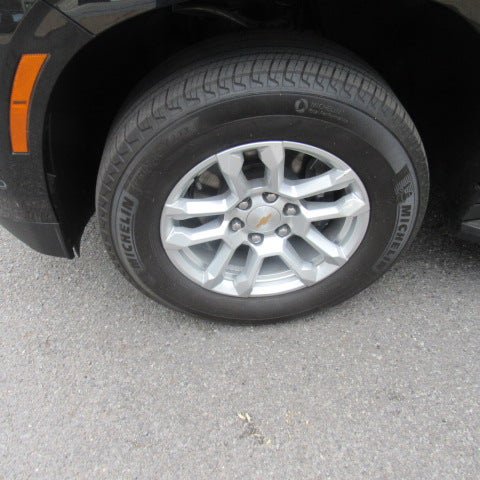Certified 2025 Chevrolet Tahoe LT RWD image 5