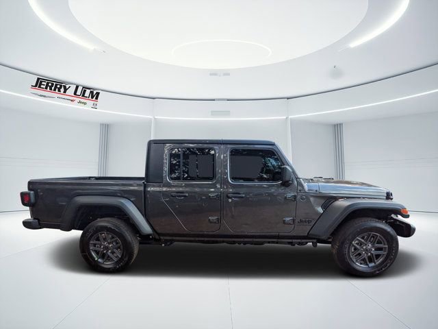 New 2026 Jeep Gladiator Sport image 2