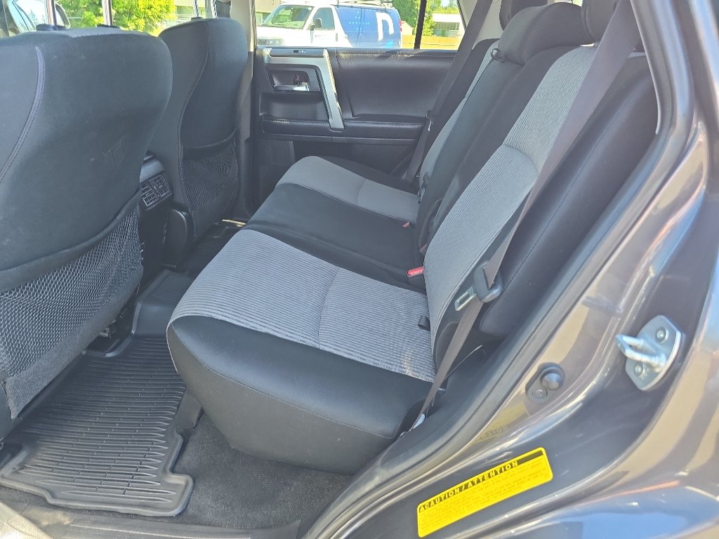 Certified 2019 Toyota 4Runner SR5 AWD/4WD image 16