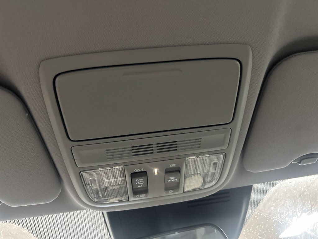 Used 2019 Honda CR-V EX image 15