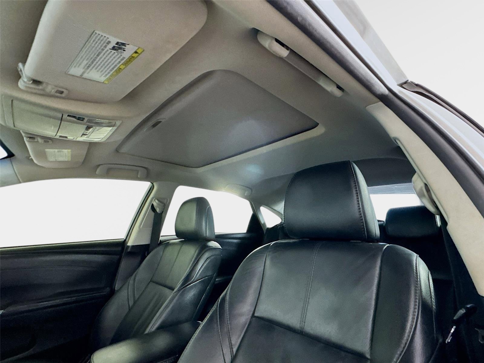 Used 2014 Toyota Avalon XLE Touring FWD image 14