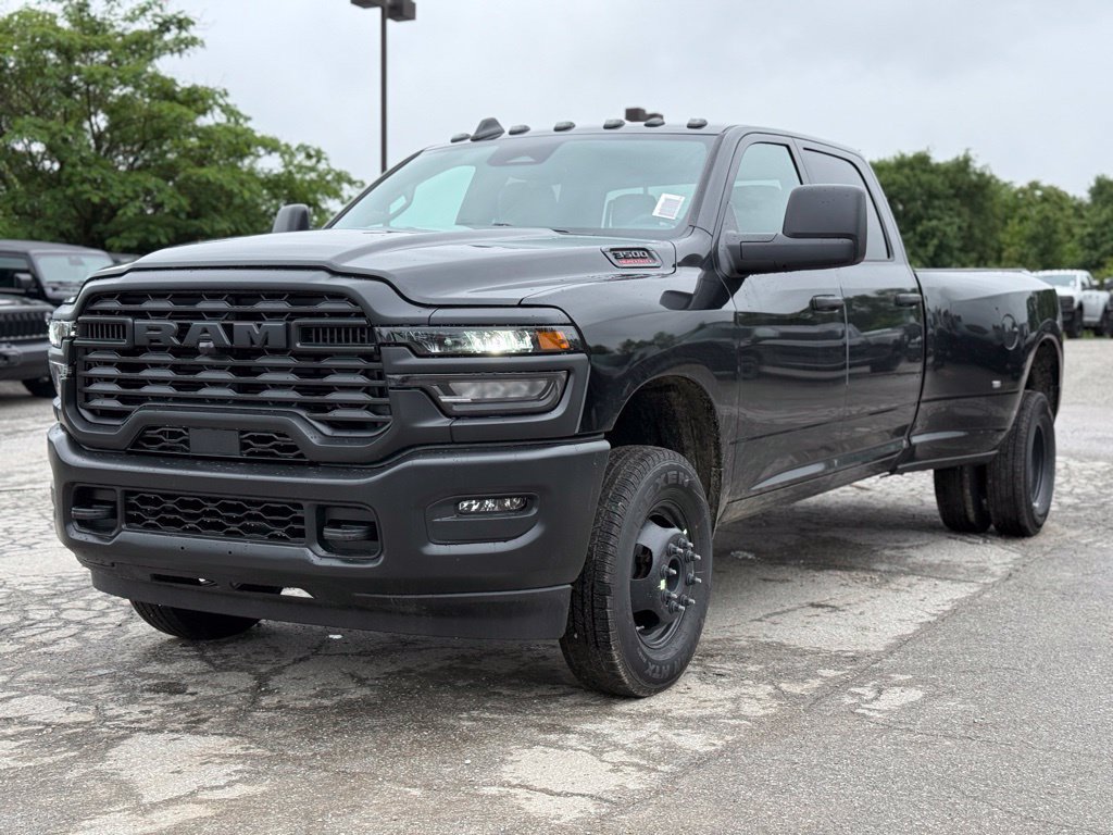 New 2026 RAM 3500 Tradesman AWD/4WD image 2