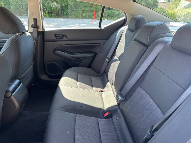 Used 2024 Nissan Altima 2.5 SV AWD/4WD image 19