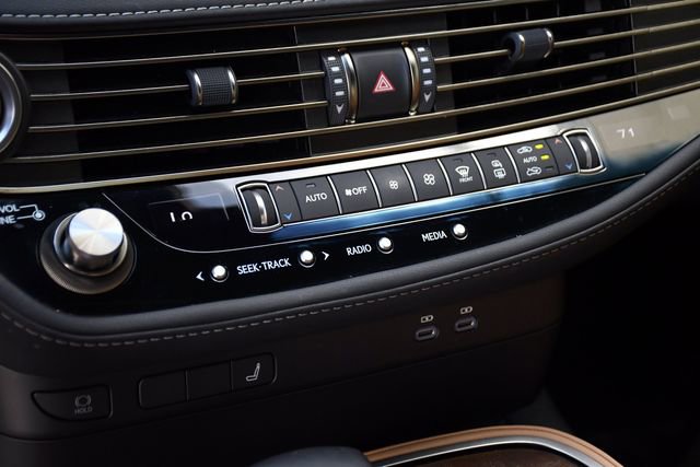 Used 2023 Lexus LS 500 image 15