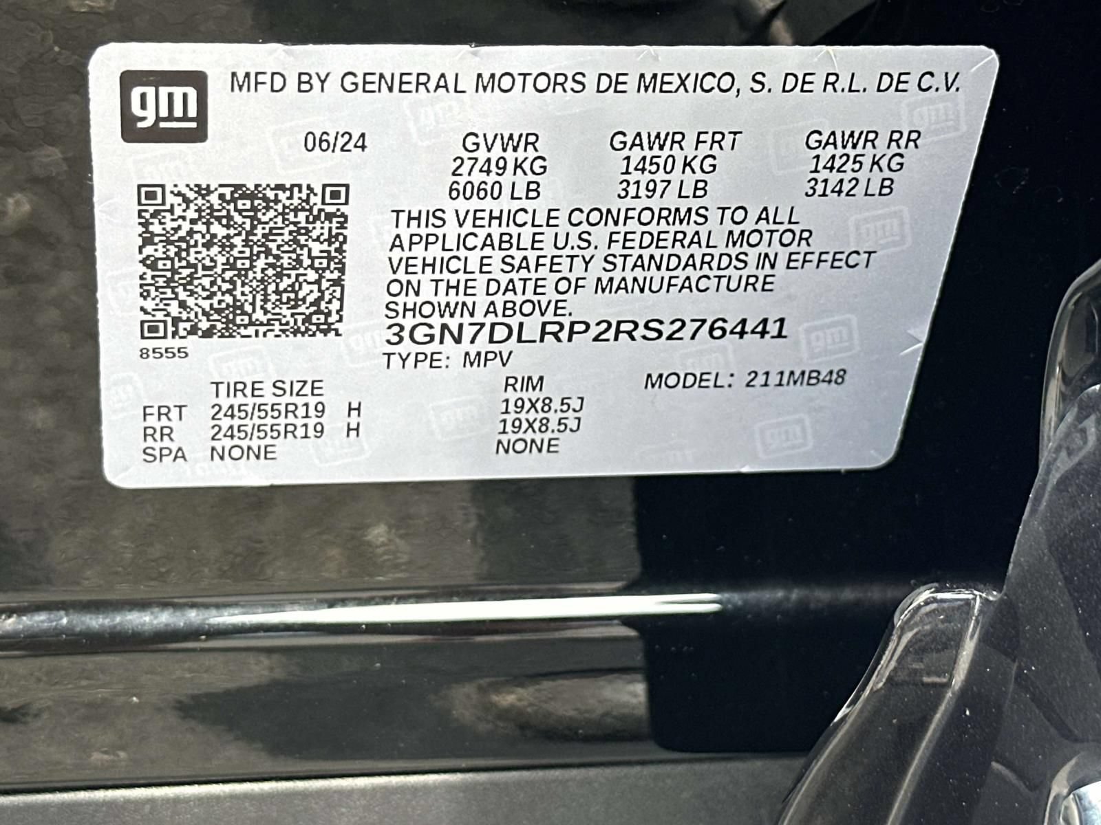 Certified 2024 Chevrolet Equinox EV LT FWD image 31