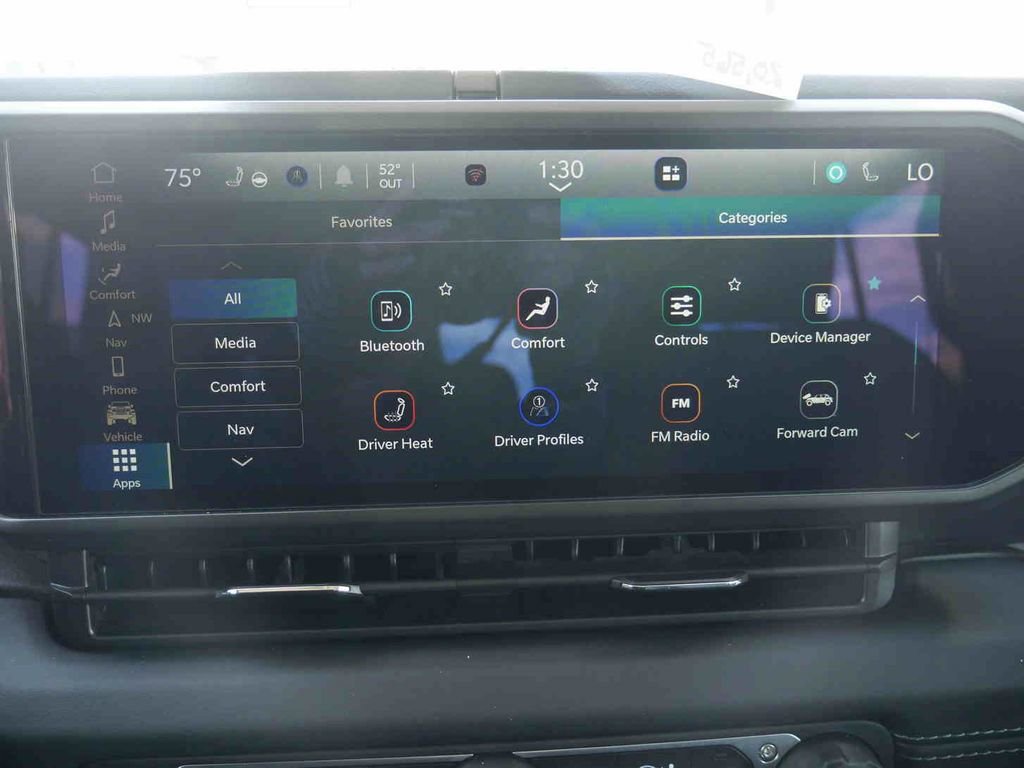 Used 2024 Jeep Wrangler Sahara w/ Technology Group AWD/4WD image 36