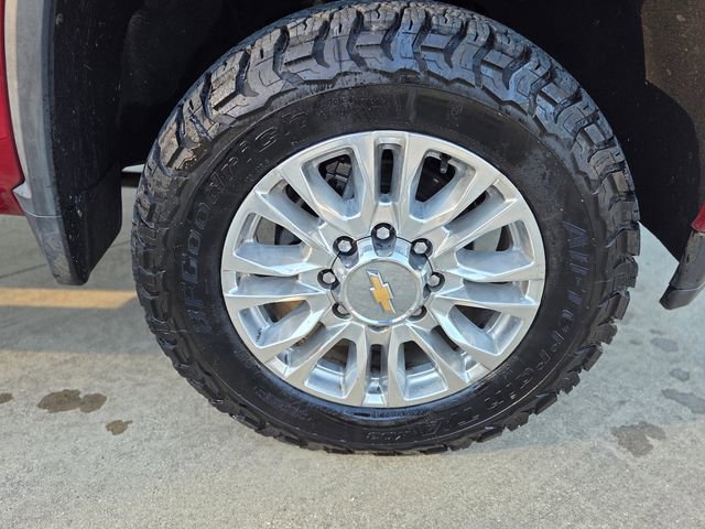 Used 2021 Chevrolet Silverado 2500 High Country w/ Z71 Off-Road Package image 13