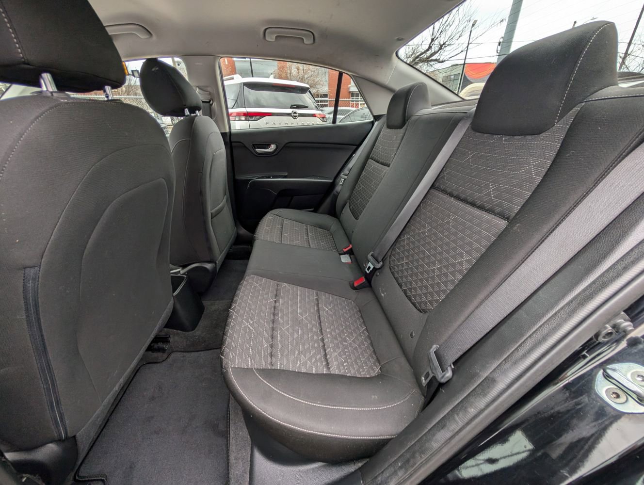 Used 2021 Kia Rio LX image 17